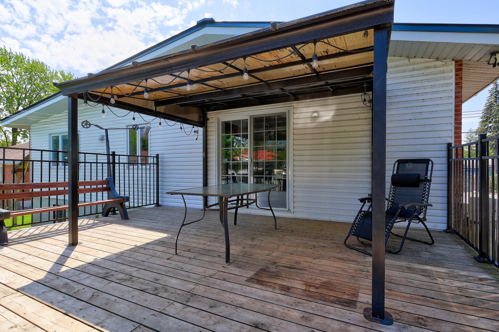 Terrasse - 1933 53E Avenue (P.-A.-T.), Montréal (Rivière-Des-Prairies/Pointe-Aux-Trembles), QC