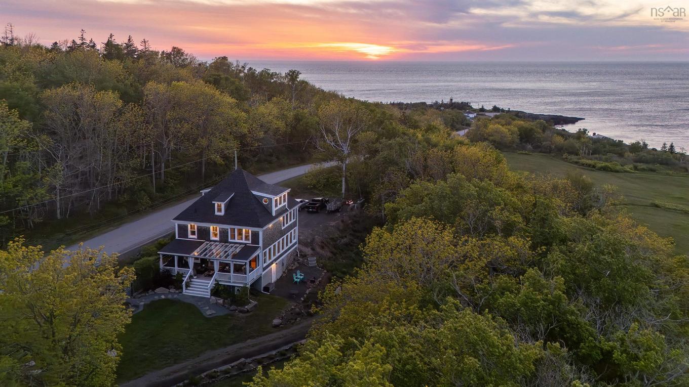1334 Lighthouse Road, Bay View, NS