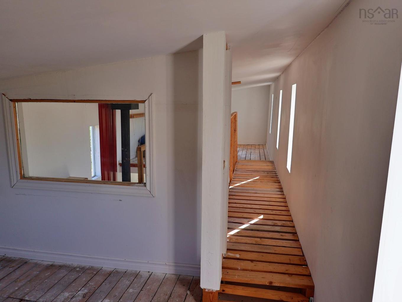 9054 East Bay Highway, Middle Cape, NS