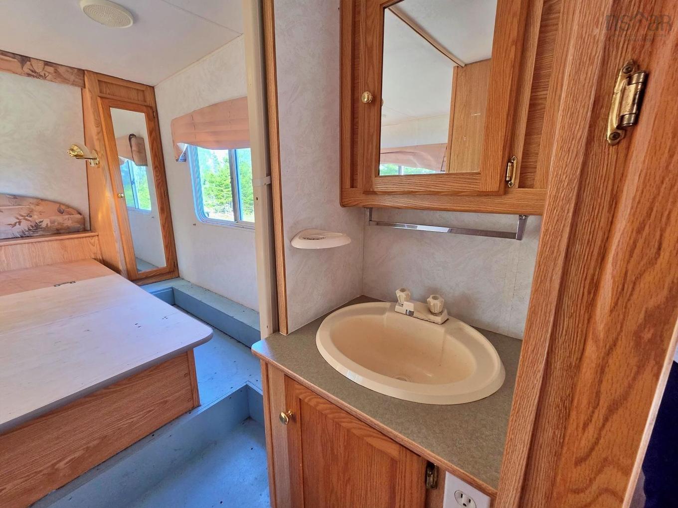 9054 East Bay Highway, Middle Cape, NS