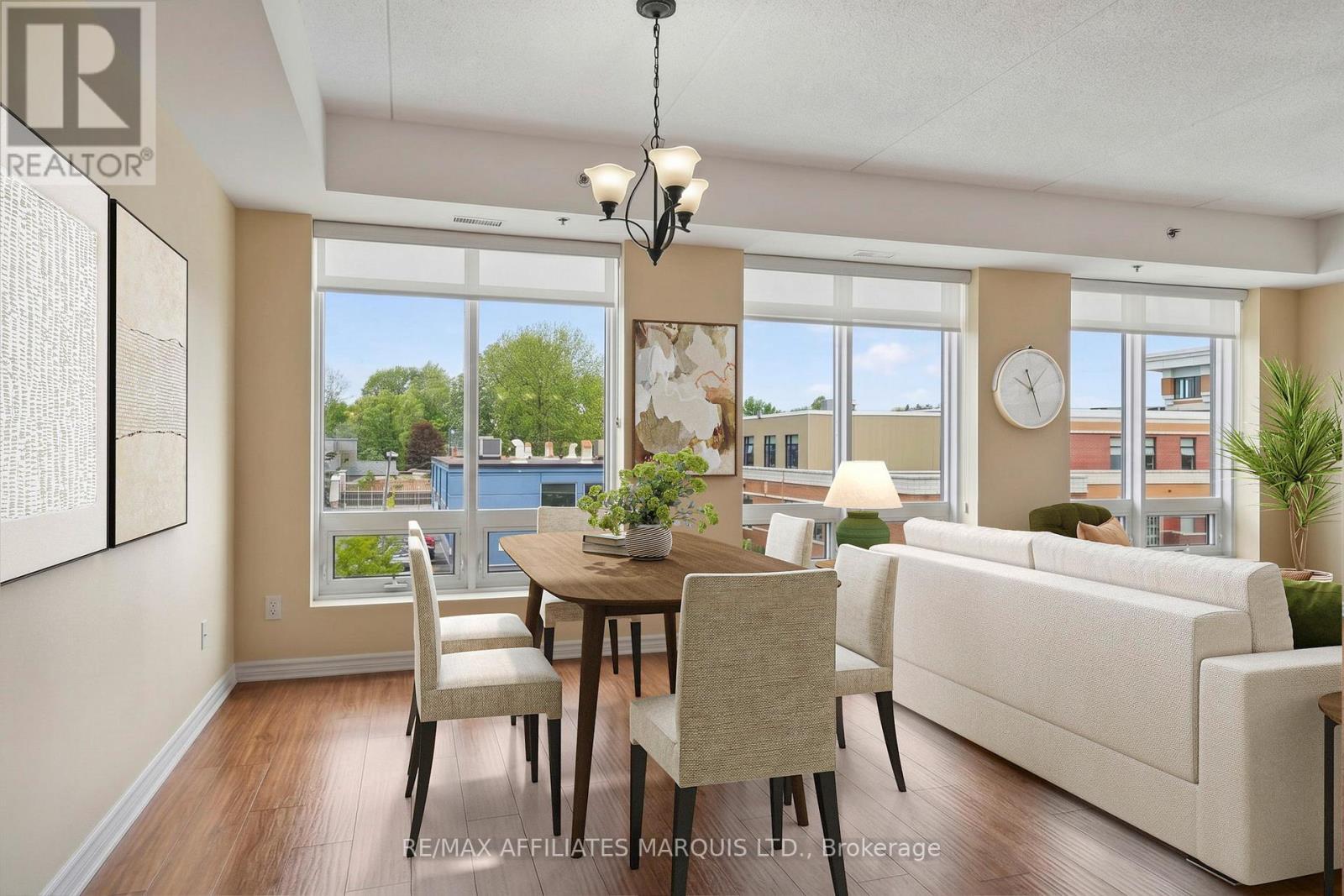 This image has been virtually staged. - 401 - 108 Second Street E, Cornwall, ON