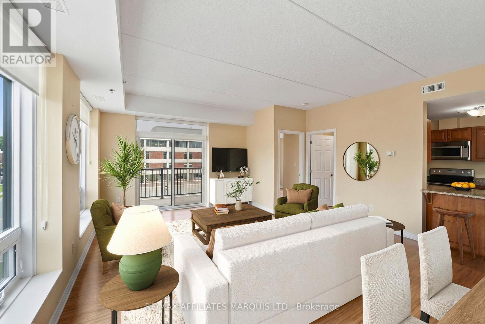 This image has been virtually staged. - 401 - 108 Second Street E, Cornwall, ON