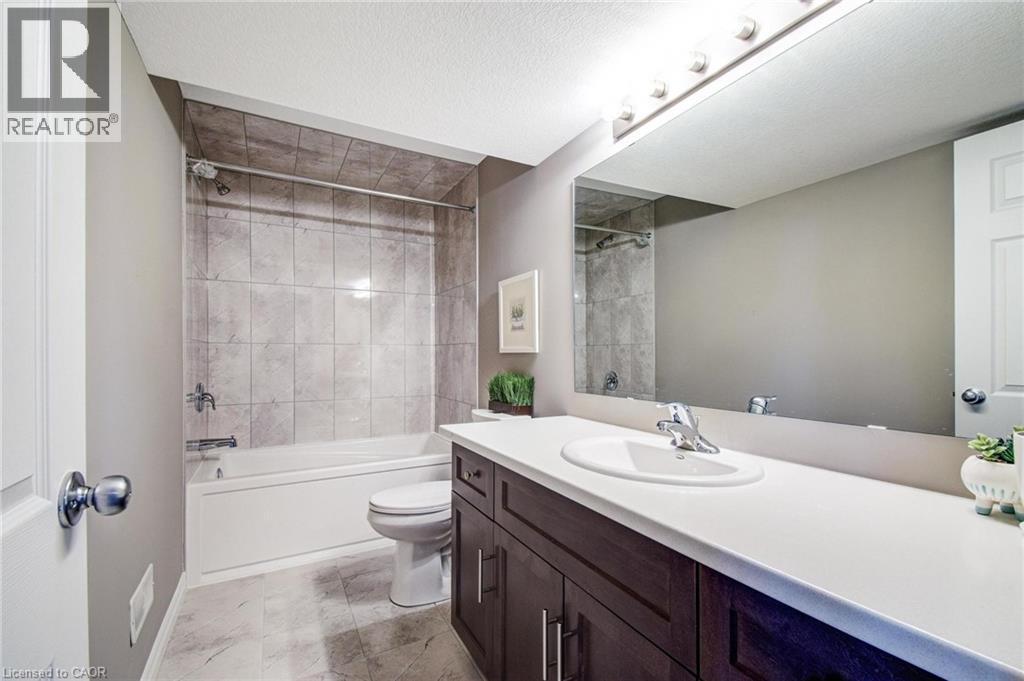 39 Broadacre Drive Unit# Basement, Kitchener, ON