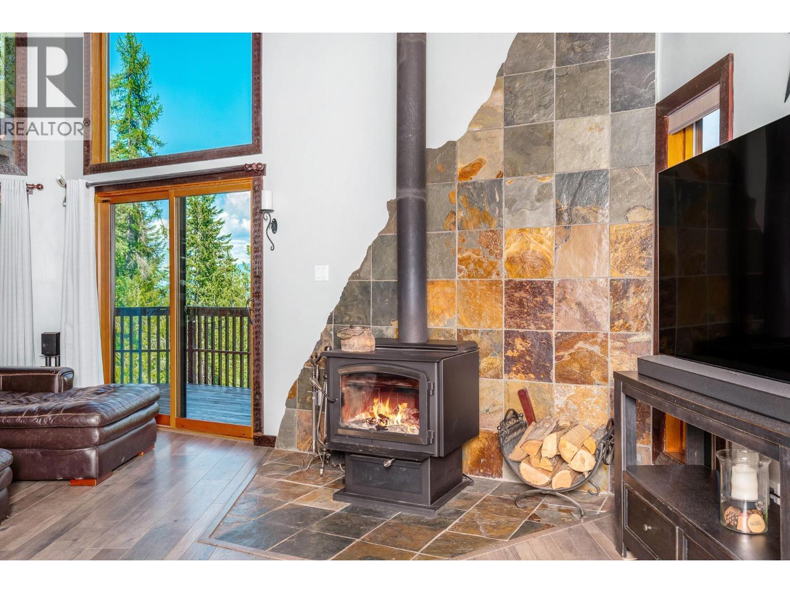 424 Glenmary Road, Enderby, BC
