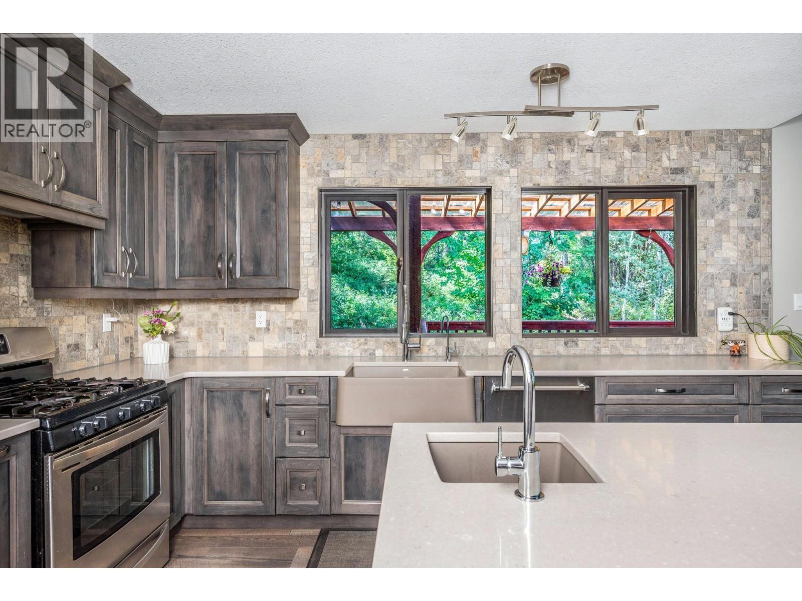 424 Glenmary Road, Enderby, BC