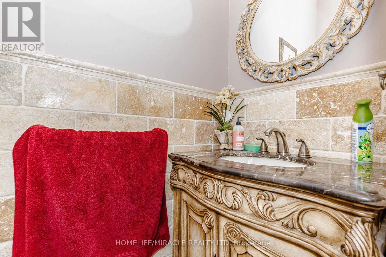 3339 Crompton Crescent, Mississauga, ON
