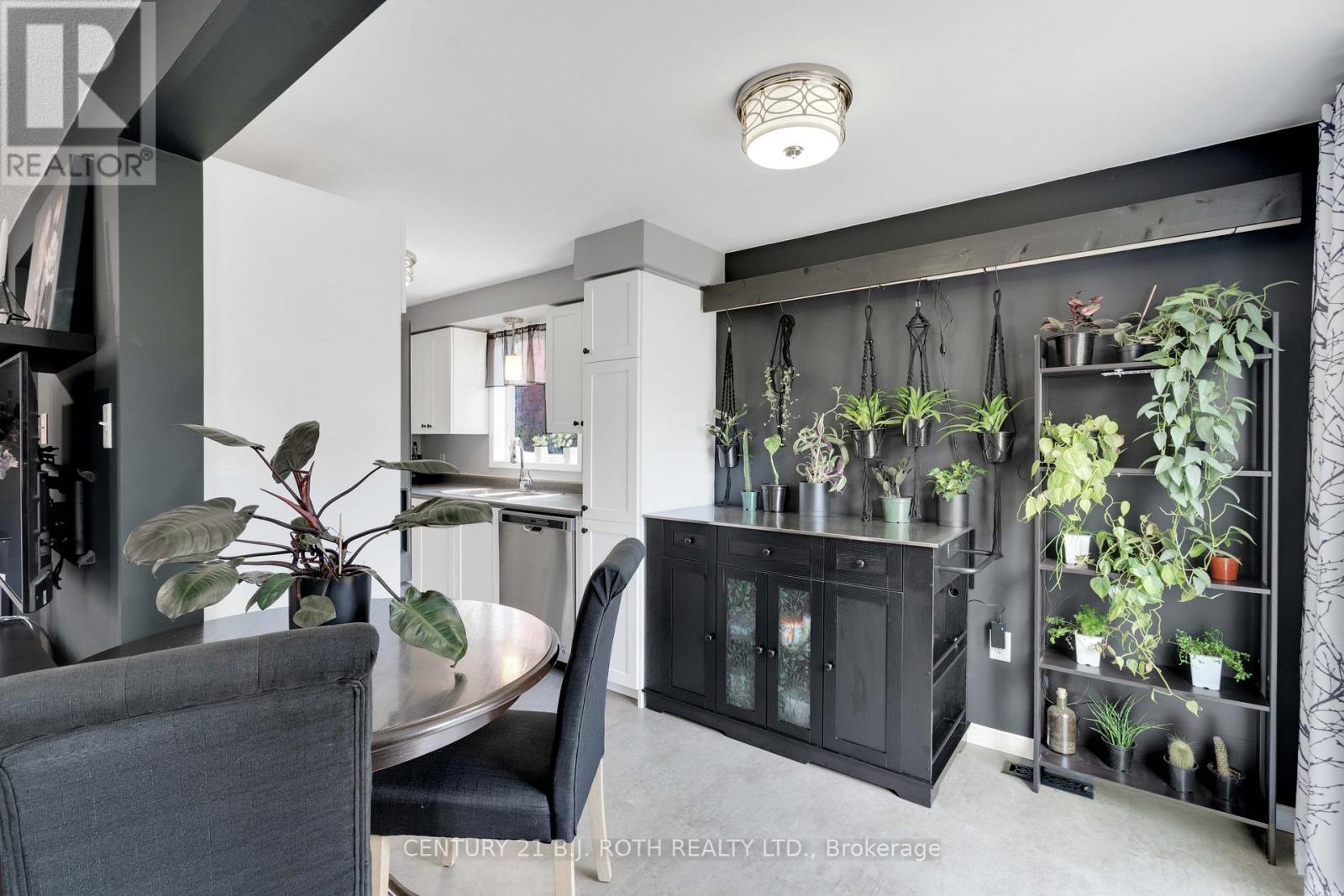 30 Ginger Drive, Barrie, ON