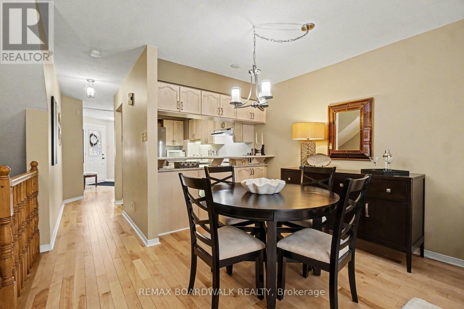 5 Briston Private, Ottawa, ON