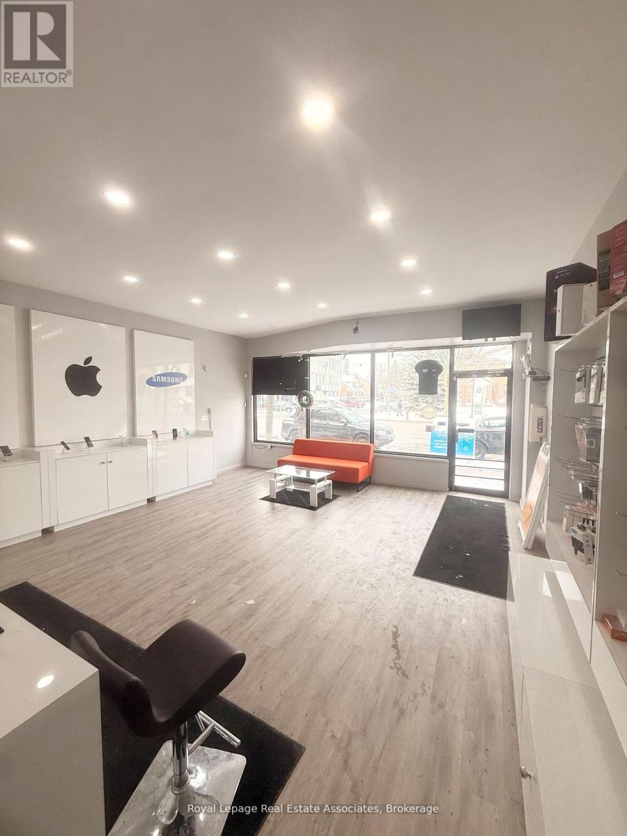 237 Lakeshore Road E, Mississauga, ON