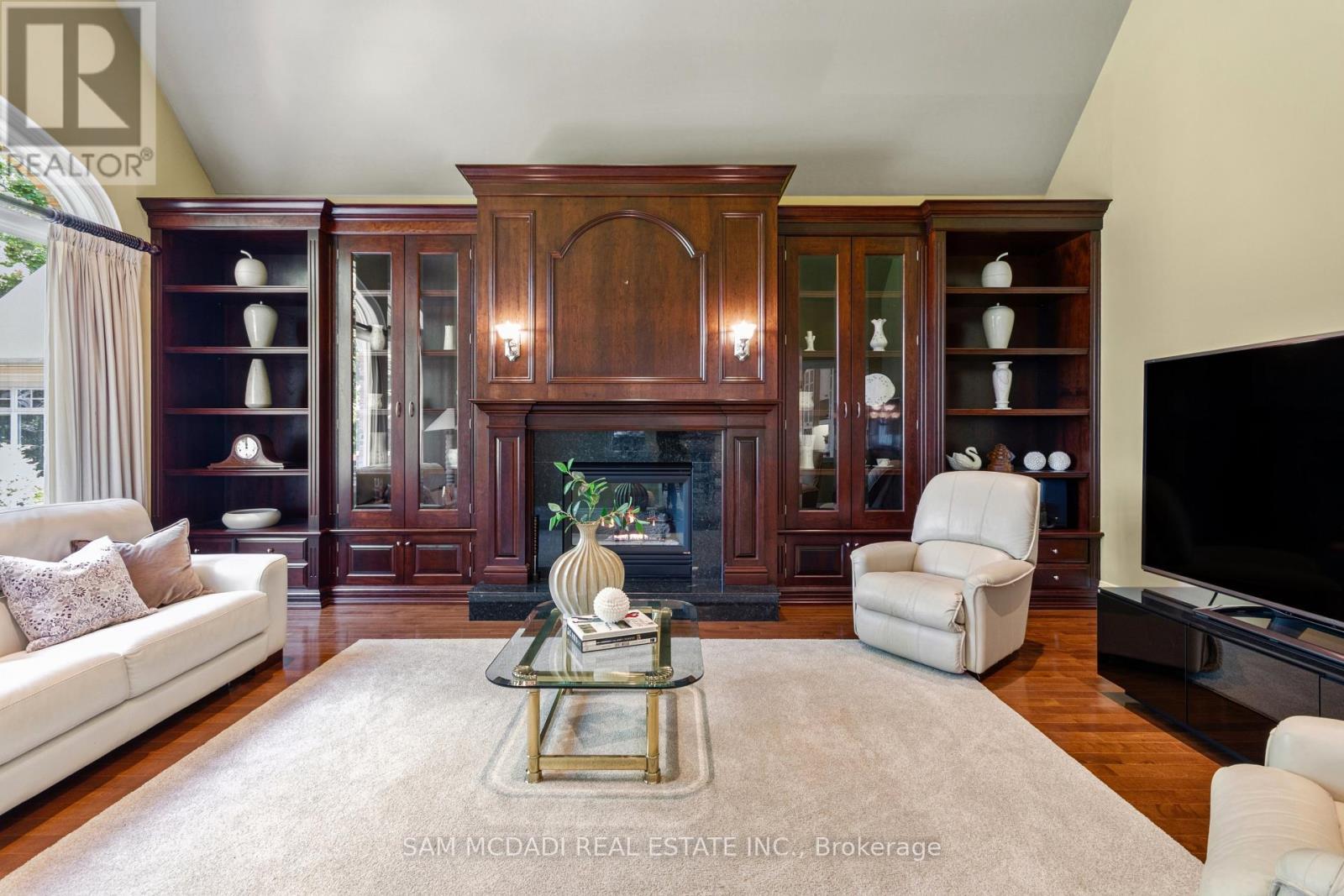 1301 Mississauga Road, Mississauga, ON