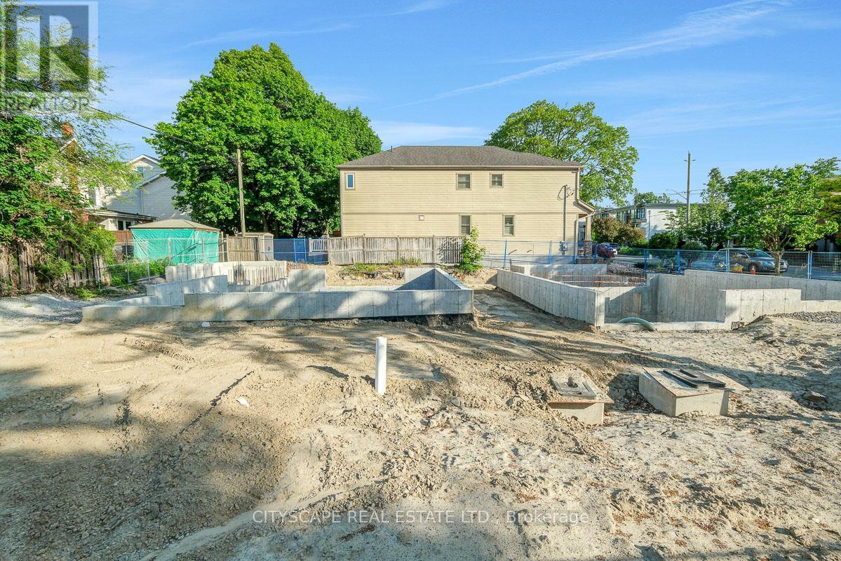 551 Edison Avenue, Ottawa, ON