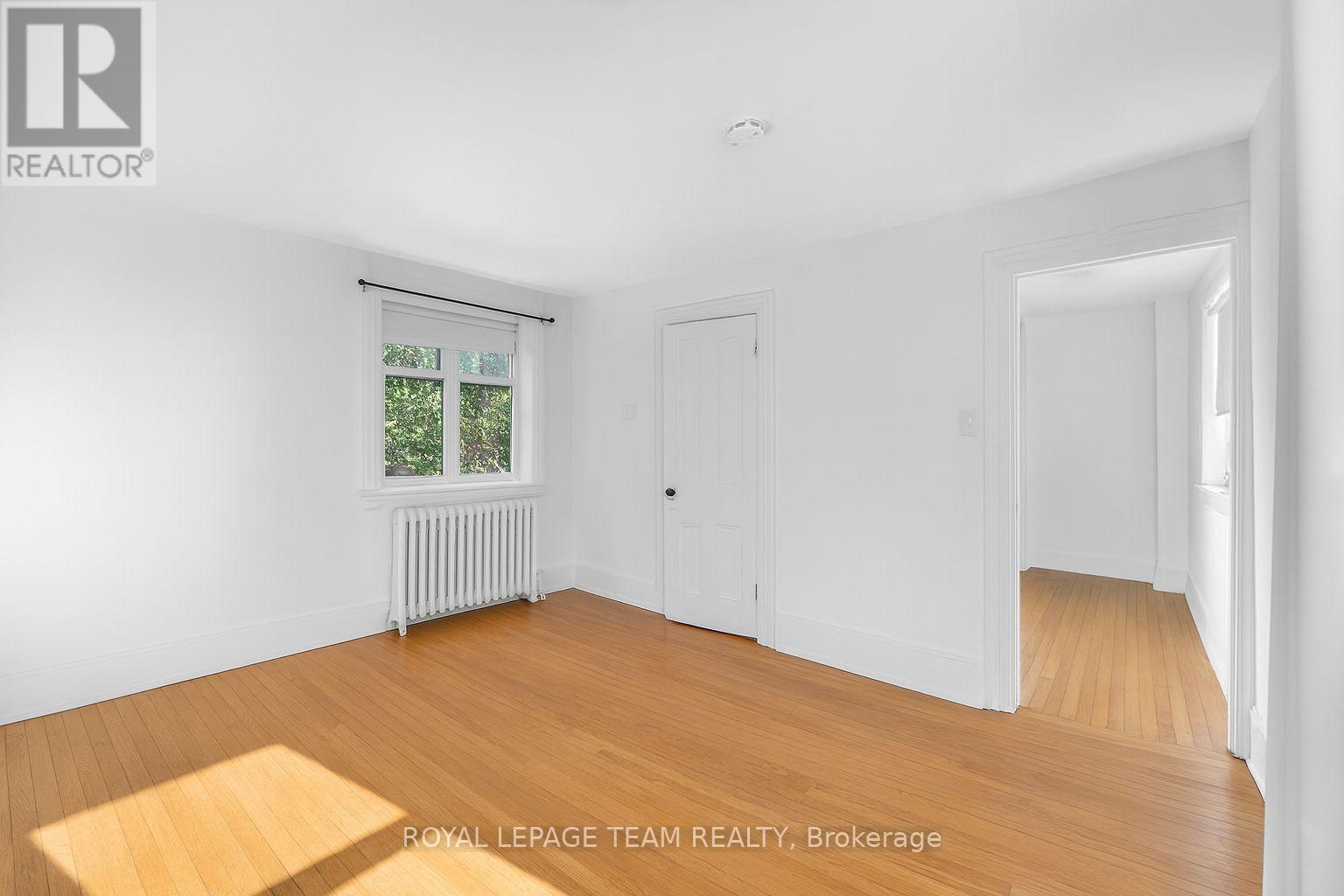 260 Somerset Street W, Ottawa, ON