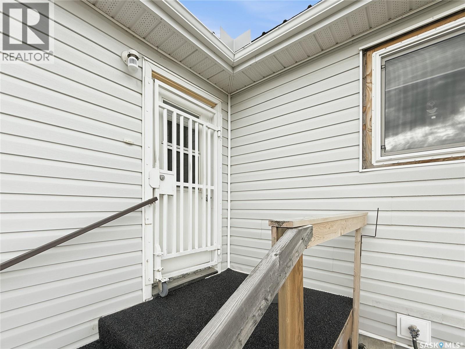 24 13Th Avenue Se, Swift Current, SK