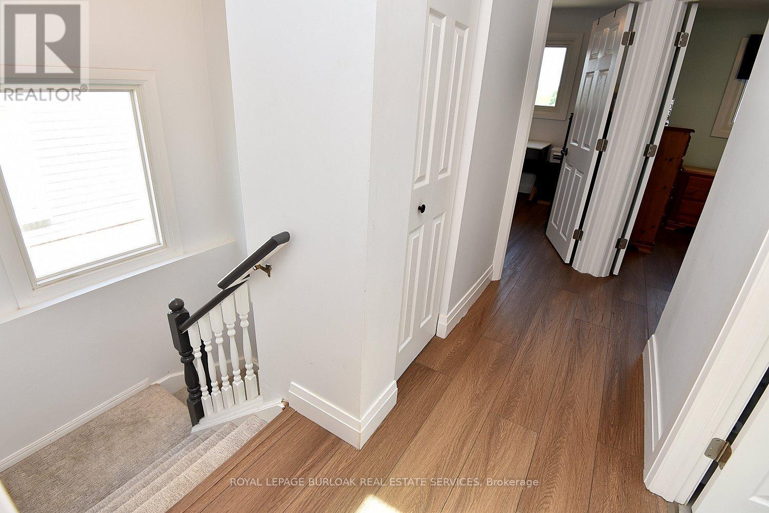 2499 Whittaker Drive, Burlington, ON