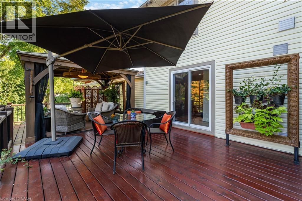 493 Ridge Road E, Grimsby, ON - Outdoor With Deck Patio Veranda With Exterior