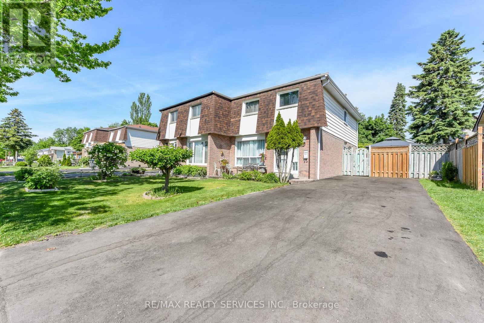 2569 Lundene Road, Mississauga, ON
