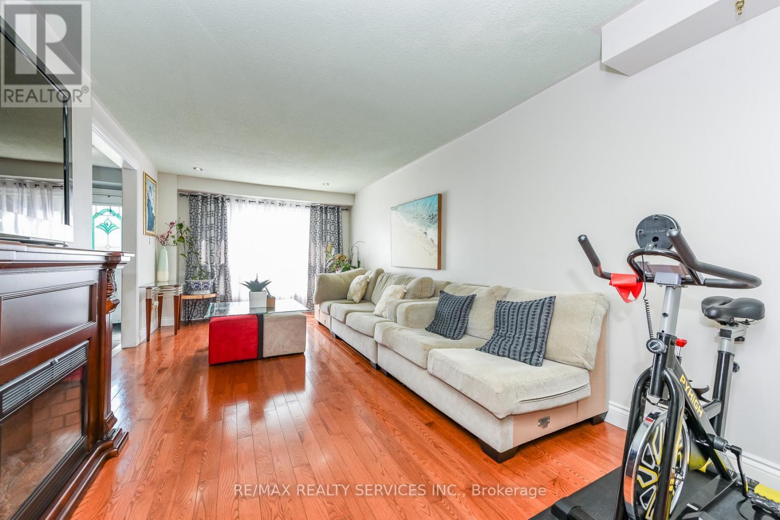 2569 Lundene Road, Mississauga, ON