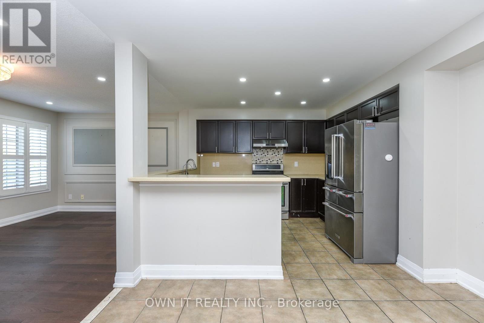 3035 Mission Hill Drive, Mississauga, ON