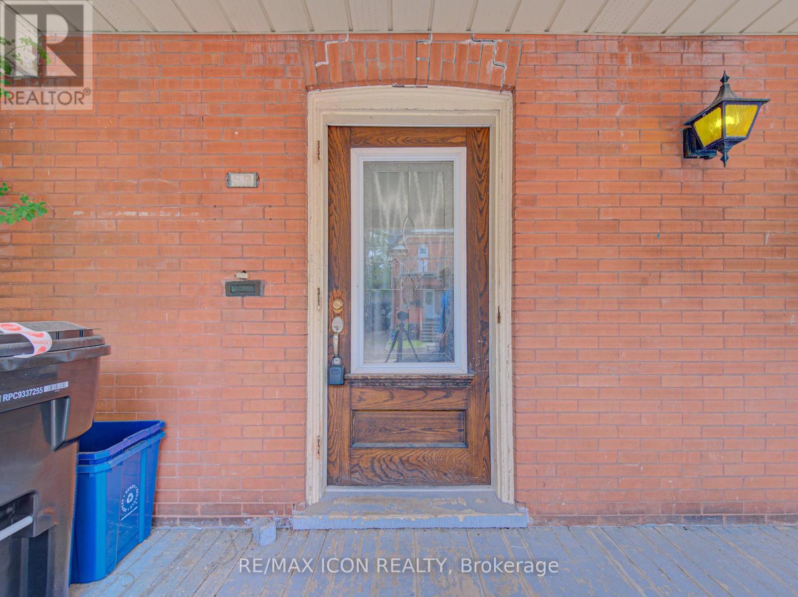 59 Irvin Street, Kitchener, ON