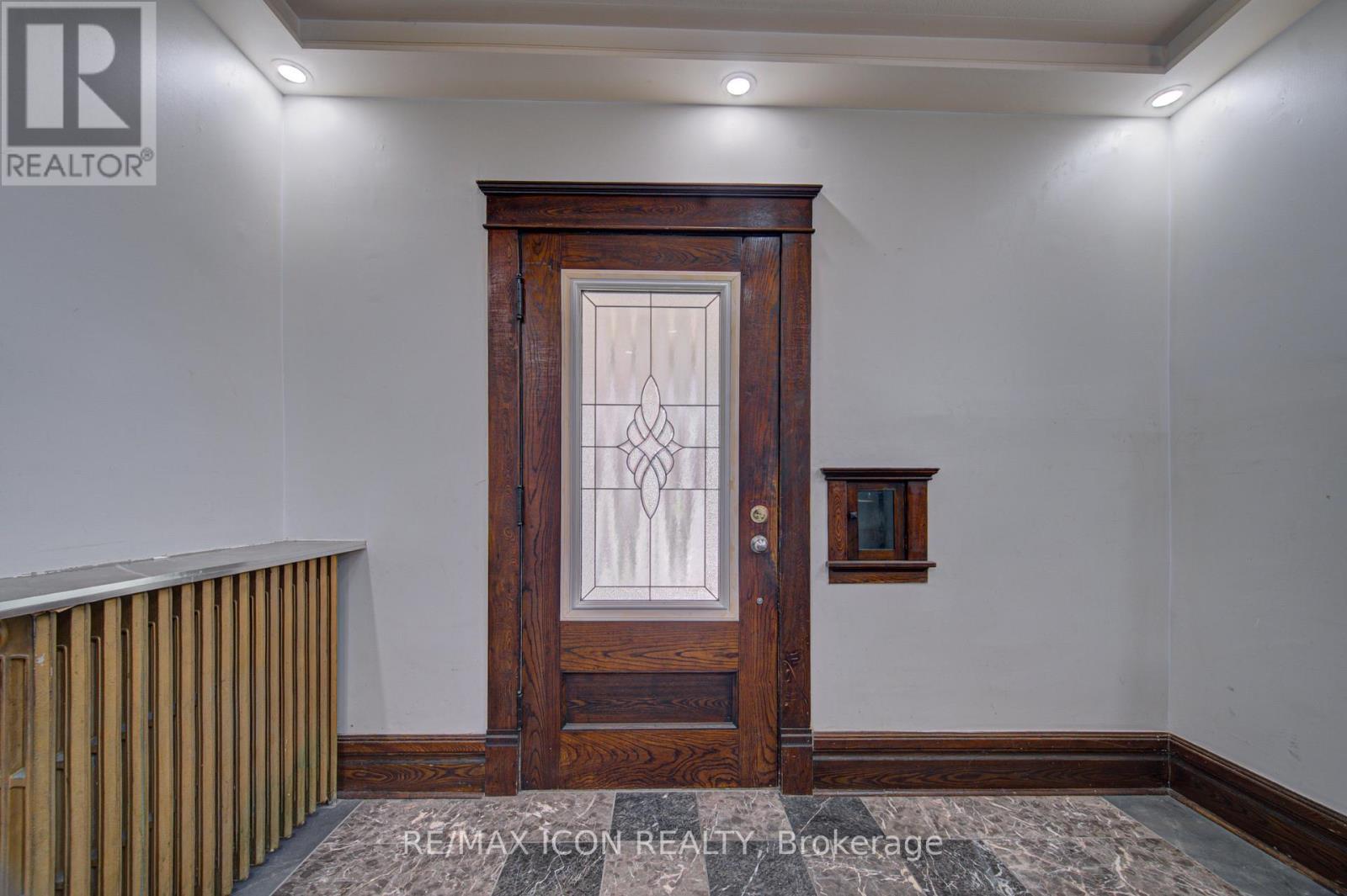 59 Irvin Street, Kitchener, ON
