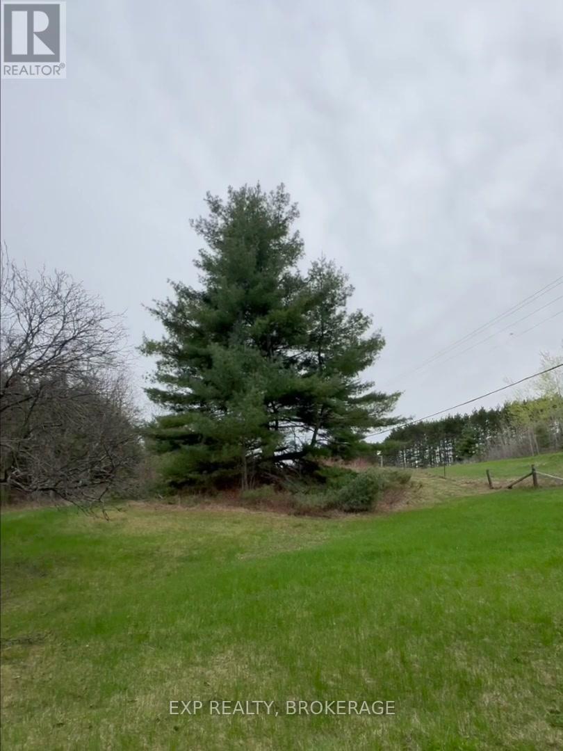 7666 Highway 38 Road, Frontenac (Frontenac South), ON