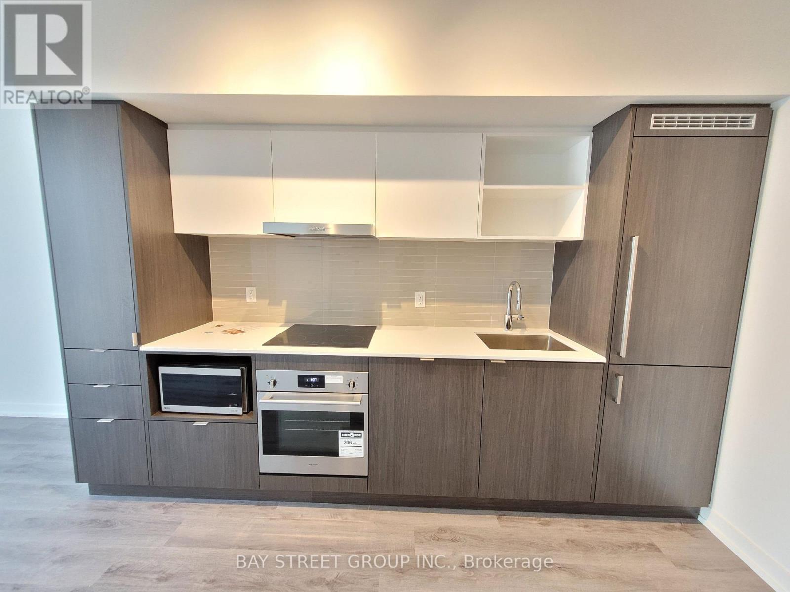 806 - 138 Downes Street, Toronto, ON