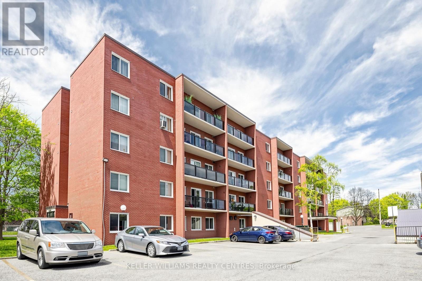 304 - 131 Taunton Road E, Oshawa, ON - Outdoor With Balcony