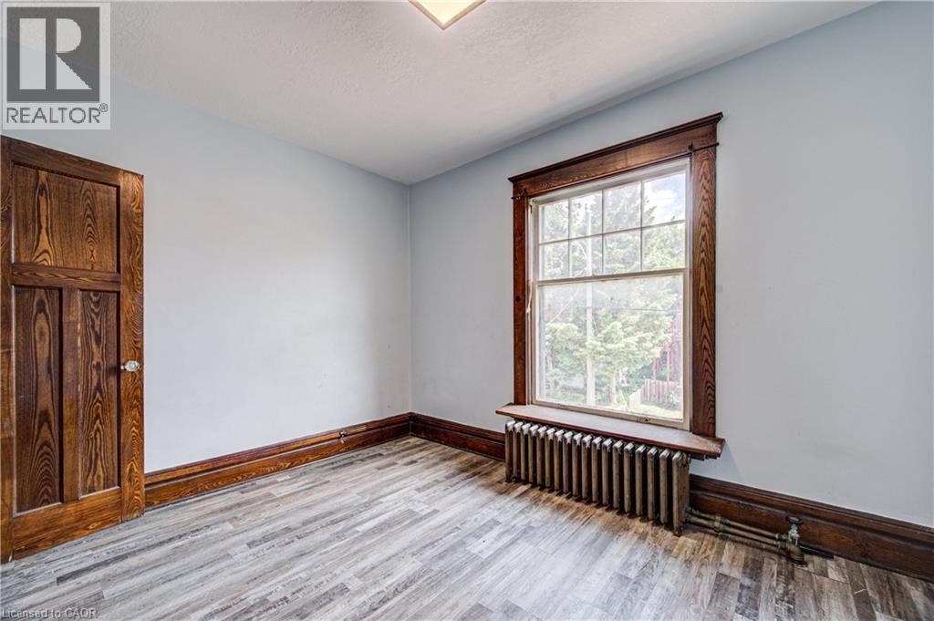 59 Irvin Street, Kitchener, ON - Indoor Photo Showing Other Room