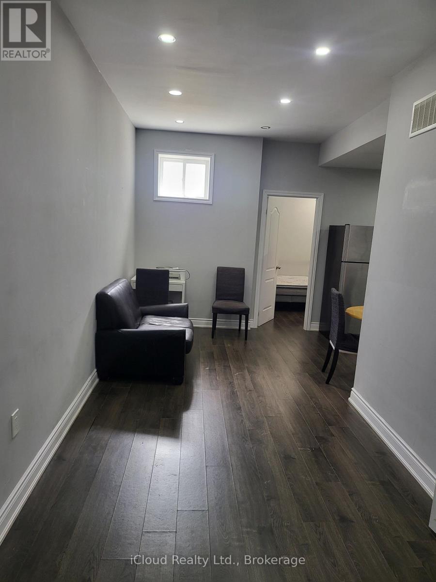 3812 Craighurst Avenue, Mississauga, ON