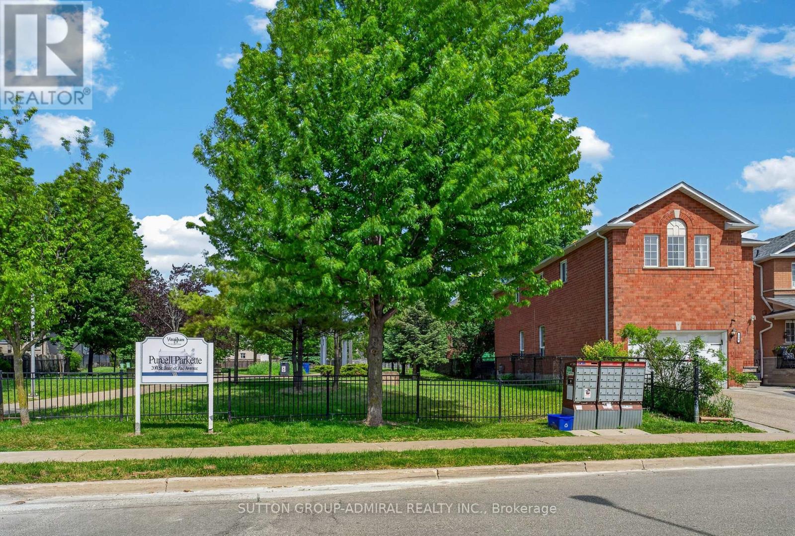 134 Purcell Crescent, Vaughan, ON