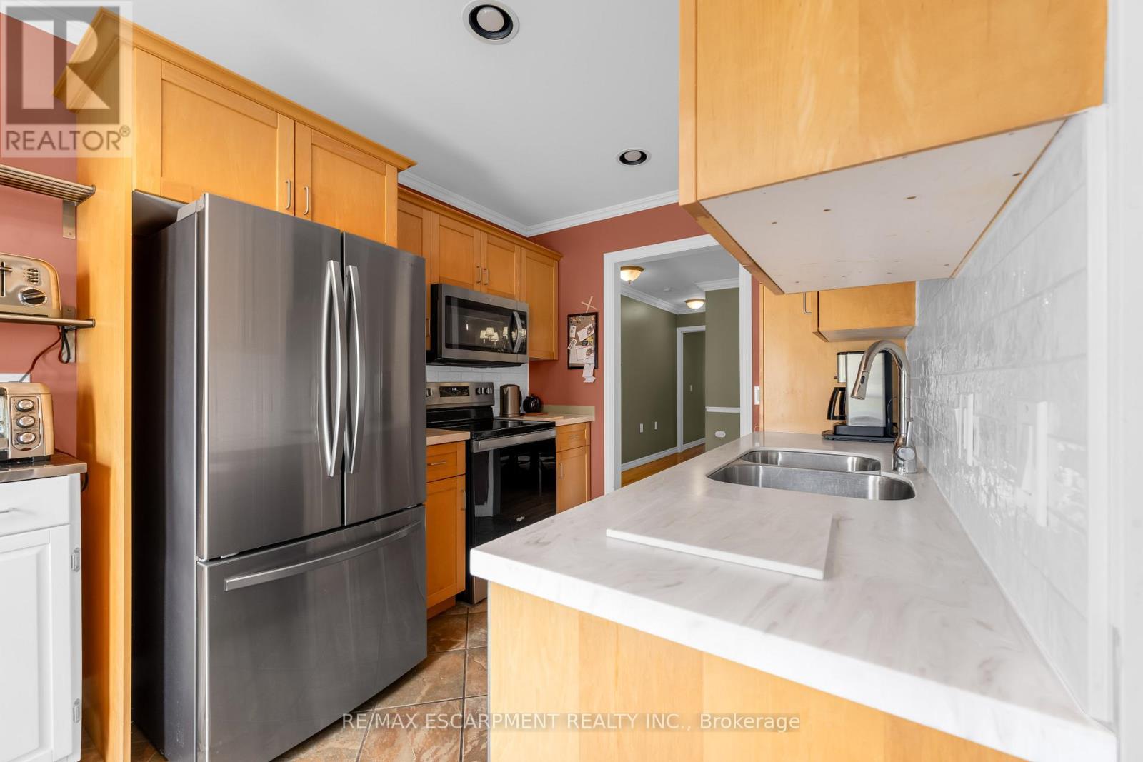 50 Spadara Drive, Hamilton, ON