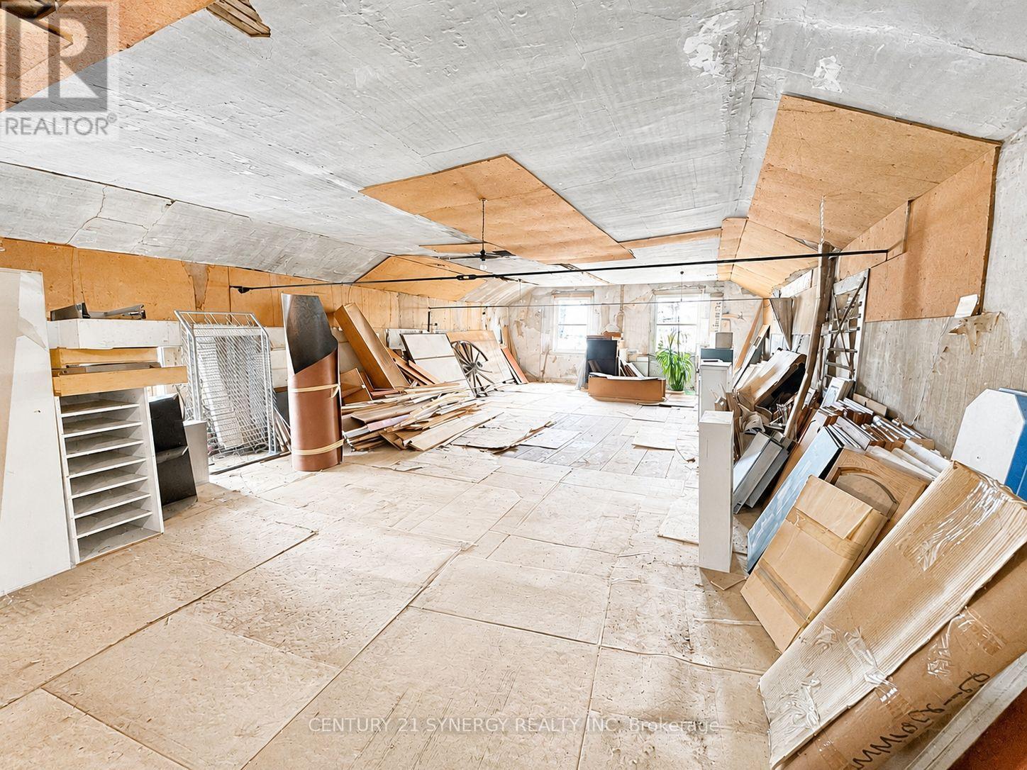 Loft over Showroom - 7 William Street W, Smiths Falls, ON