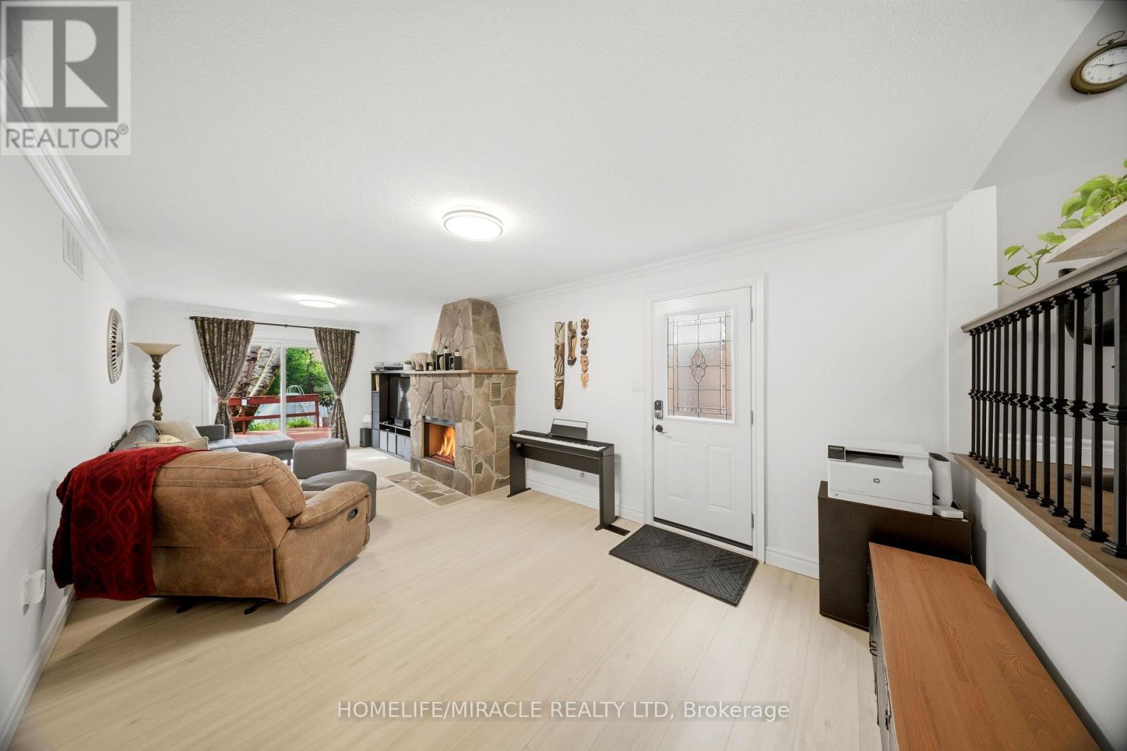 1612 Wavell Crescent, Mississauga, ON