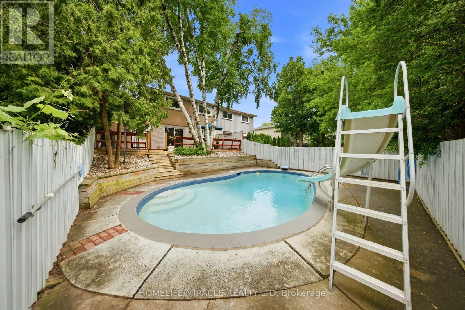 1612 Wavell Crescent, Mississauga, ON