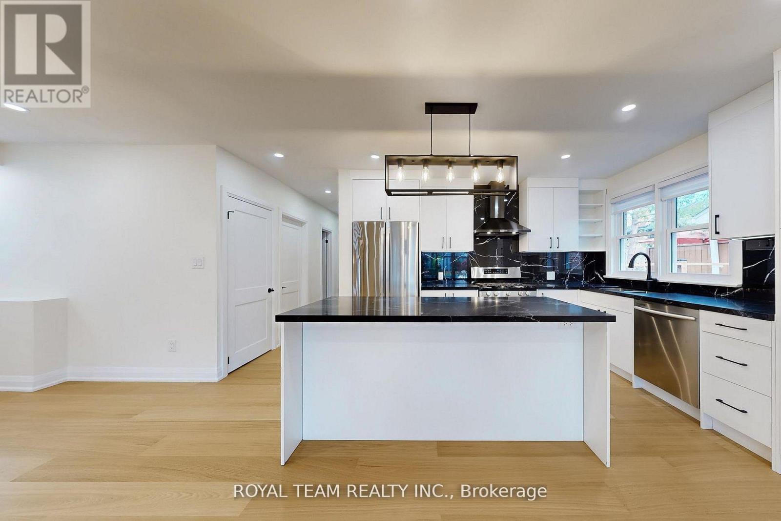 37 Markland Drive, Toronto, ON