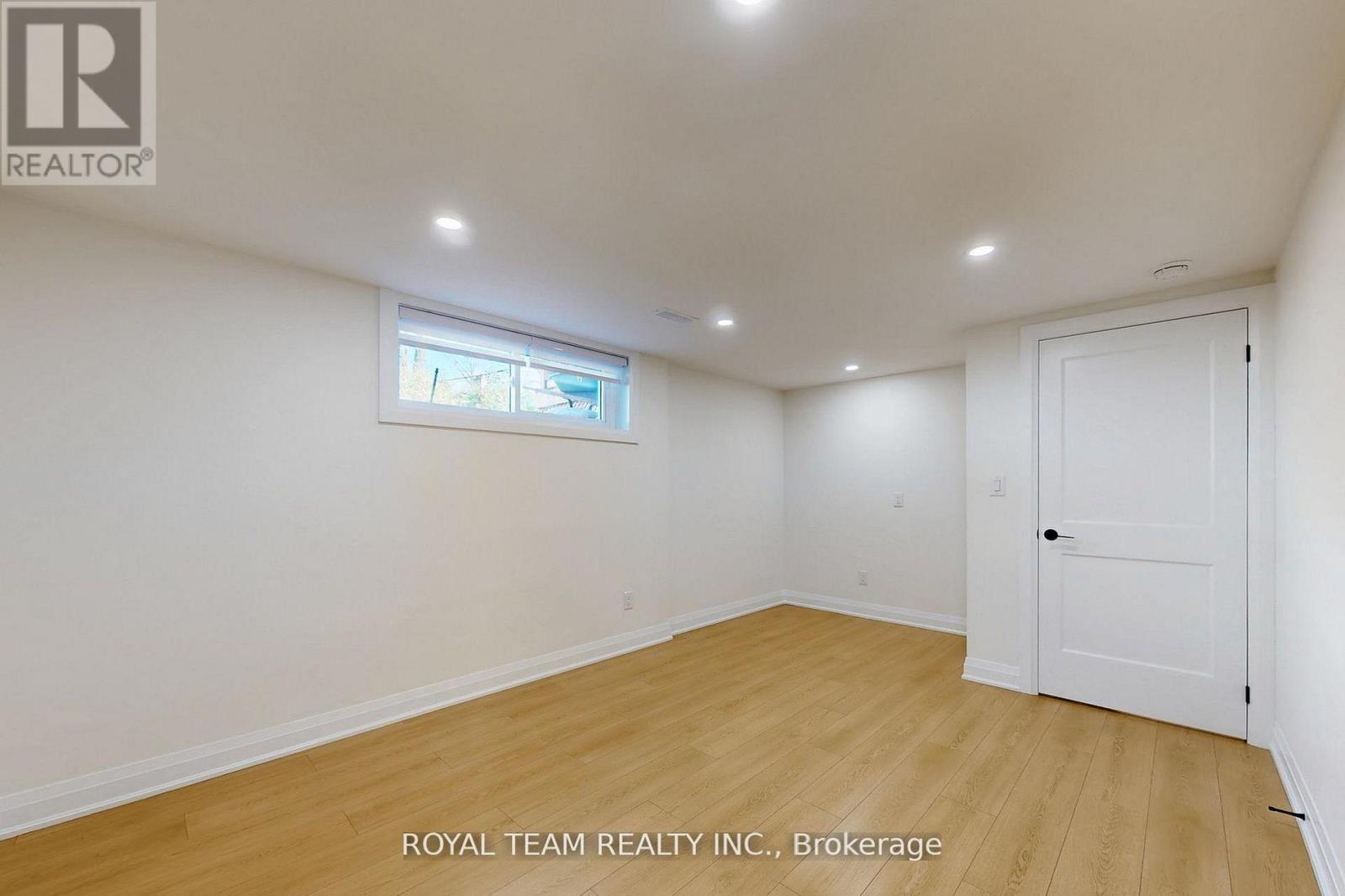 37 Markland Drive, Toronto, ON