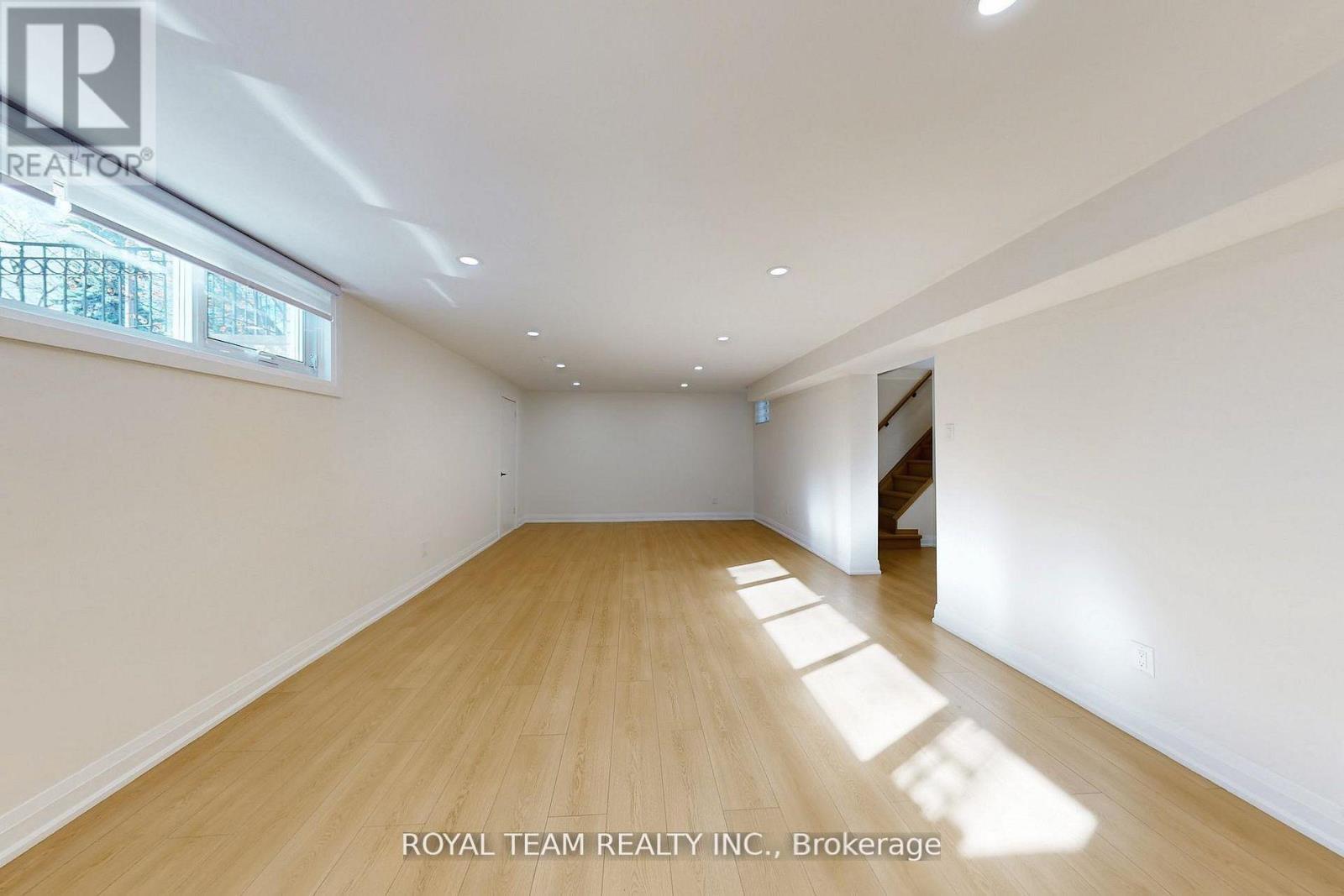 37 Markland Drive, Toronto, ON