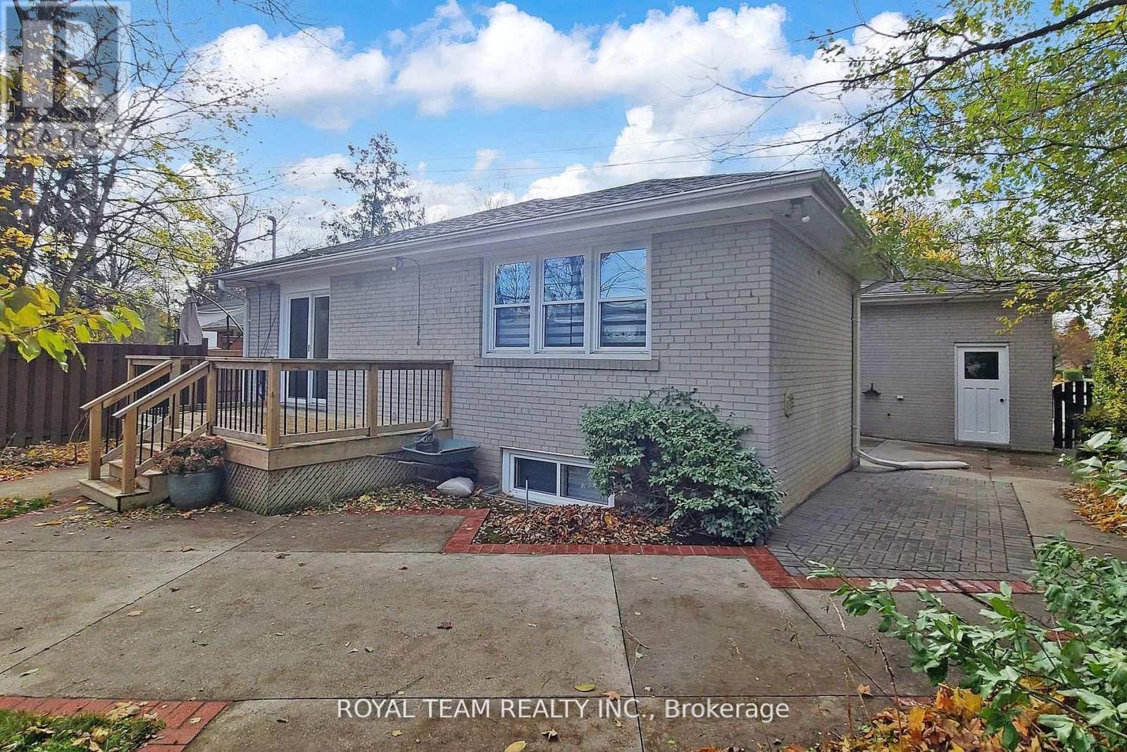 37 Markland Drive, Toronto, ON
