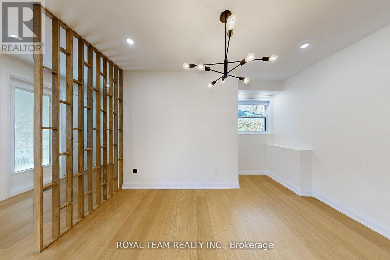 37 Markland Drive, Toronto, ON