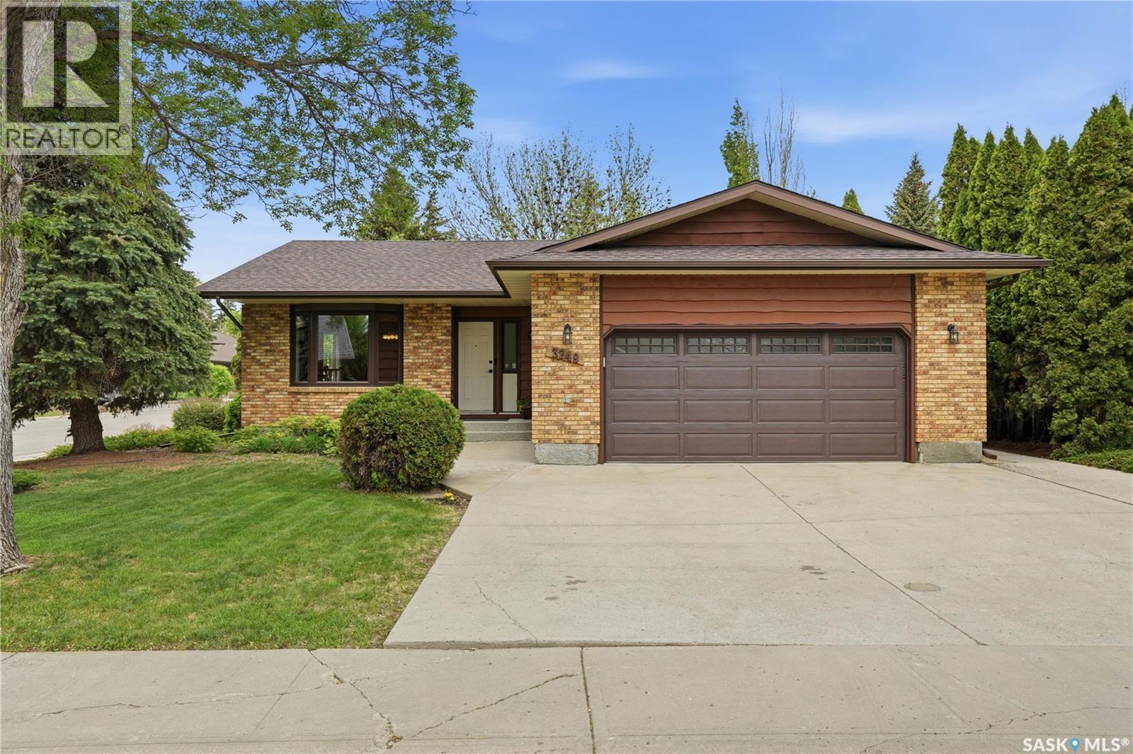3249 Mountbatten Crescent, Regina, SK