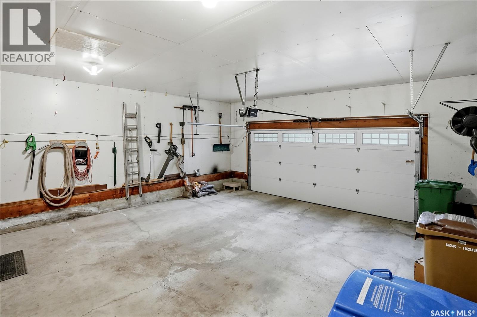 3249 Mountbatten Crescent, Regina, SK