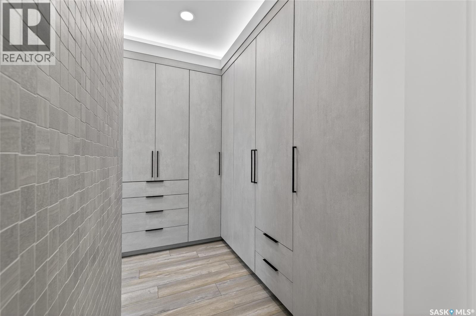 428 Woolf Bend, Saskatoon, SK