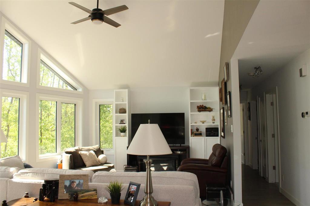 Looking into the living room area. Your view...trees and more trees! - 7 Dalvik Road, Gimli Rm, MB
