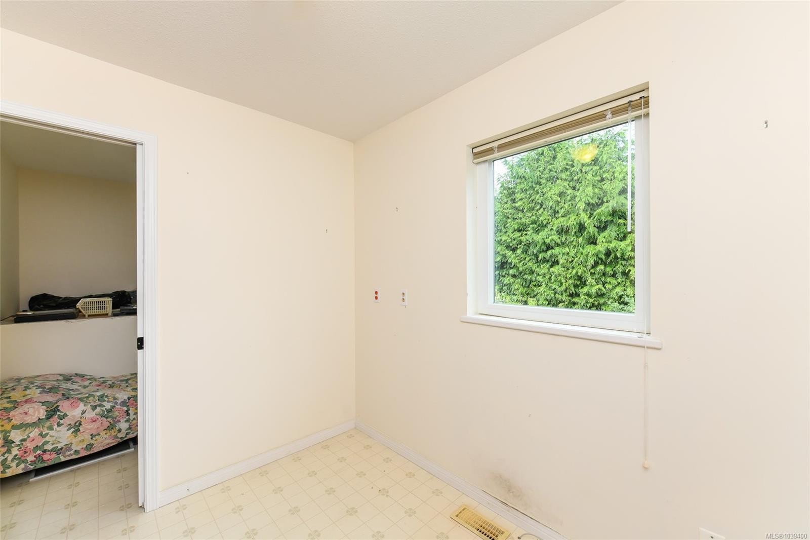 2112 Stellar Crt, Comox, BC