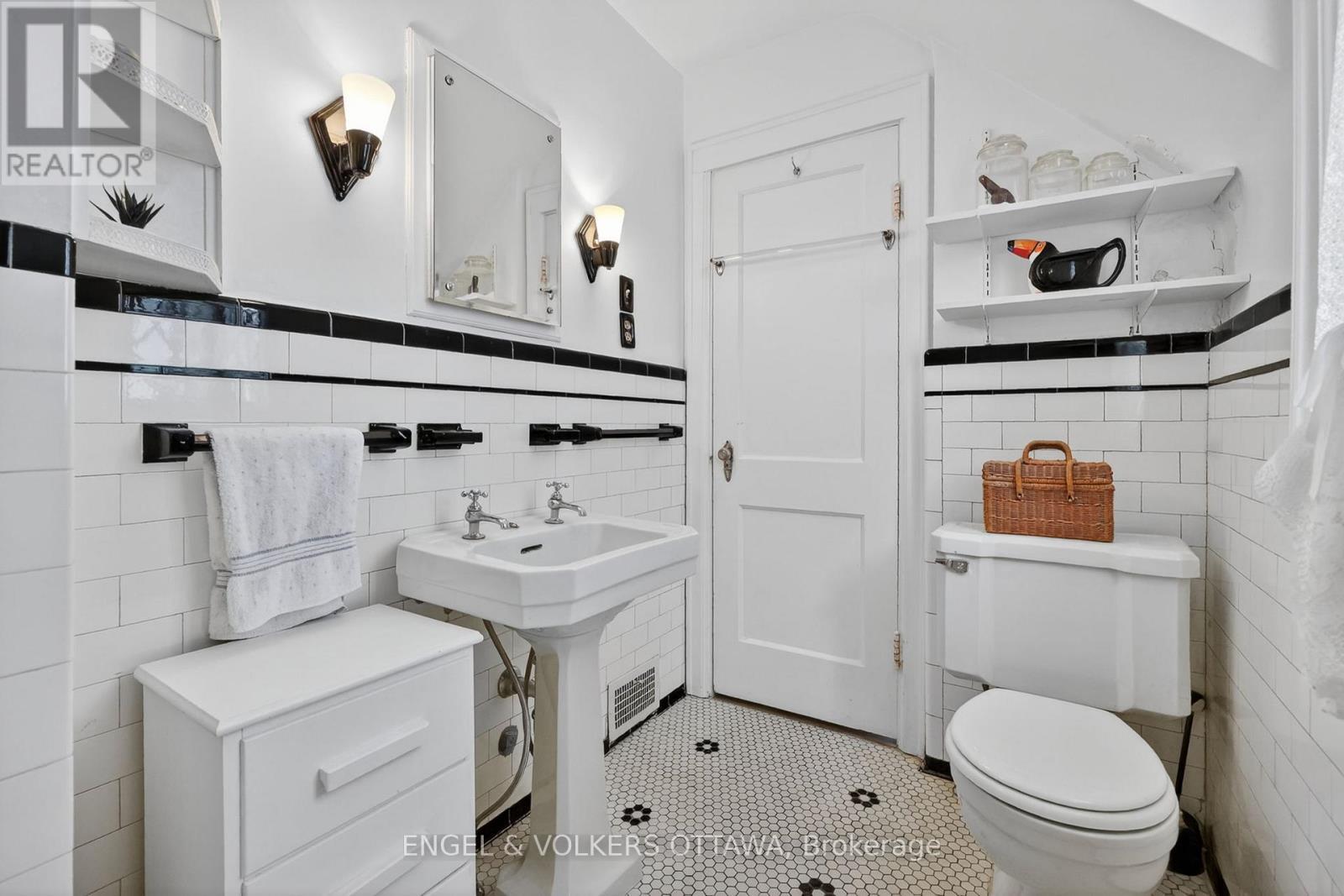 347 Island Park Drive, Ottawa, ON