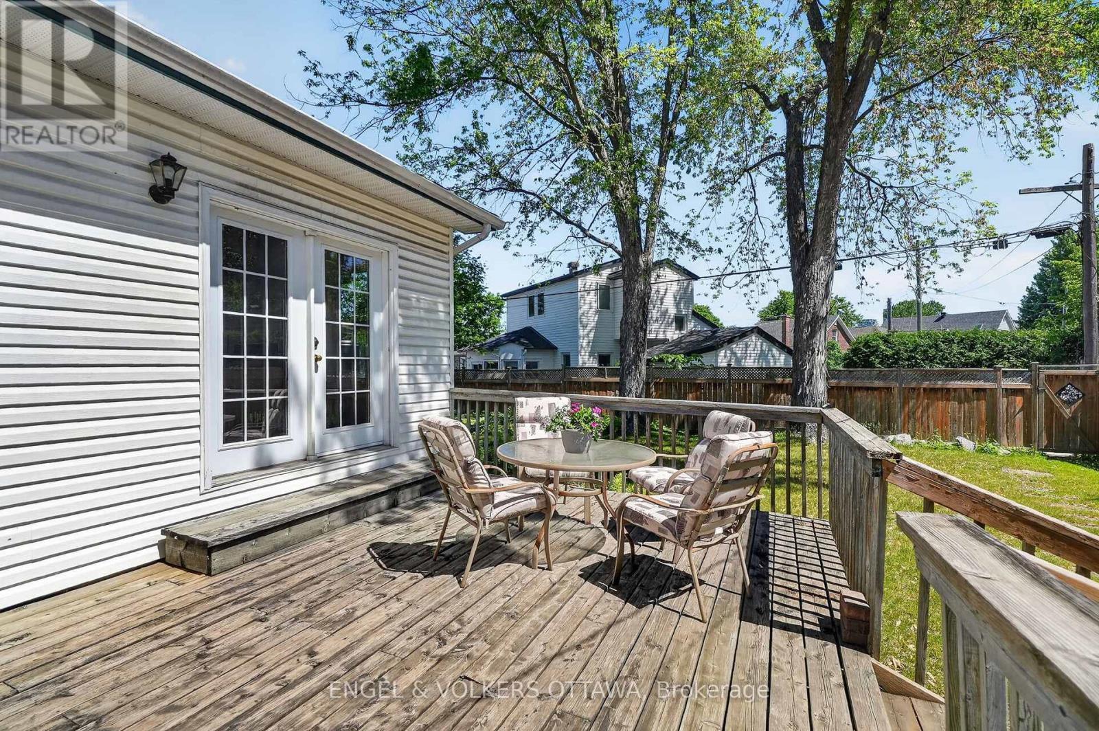 347 Island Park Drive, Ottawa, ON