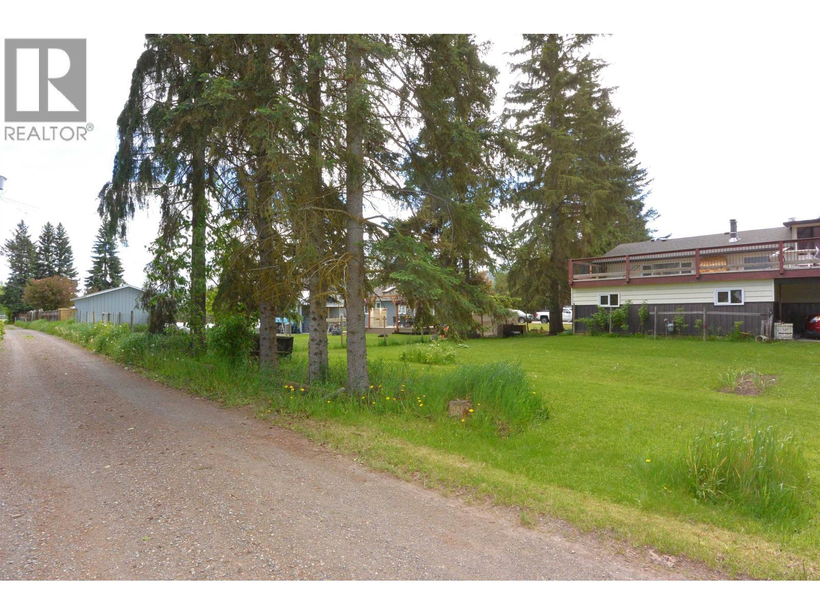 3592 4Th Avenue, Smithers, BC