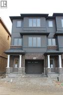 124 COMPASS Trail Unit# 14 Cambridge, ON N3E 0E3