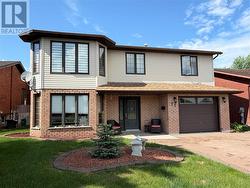 71 Chantal Crescent Greater Sudbury, ON P3L 1C1