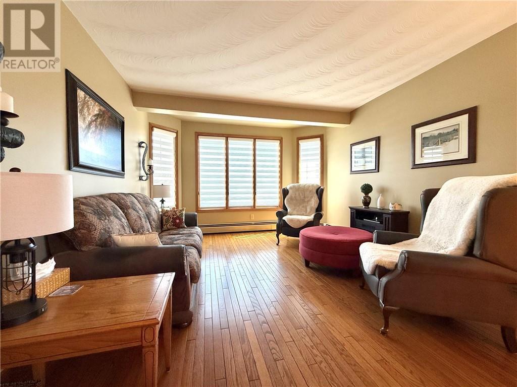 71 Chantal Crescent, Greater Sudbury, ON